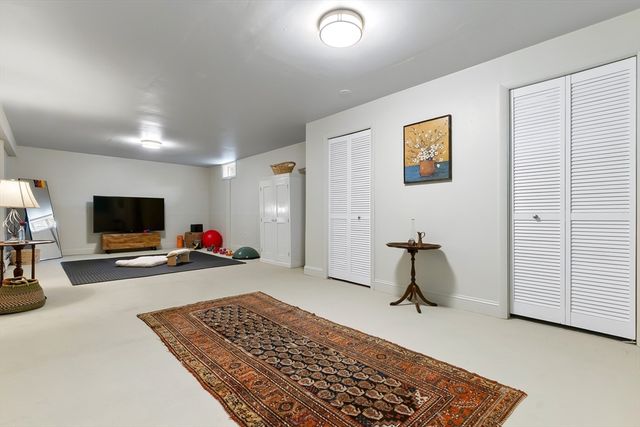 79 Scotland Rd, Newbury, MA 01951