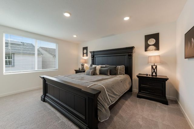 2071 Brown St, Lincoln, CA 95648