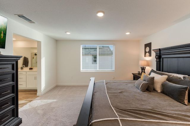 2071 Brown St, Lincoln, CA 95648