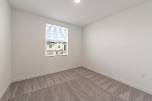 2071 Brown St, Lincoln, CA 95648