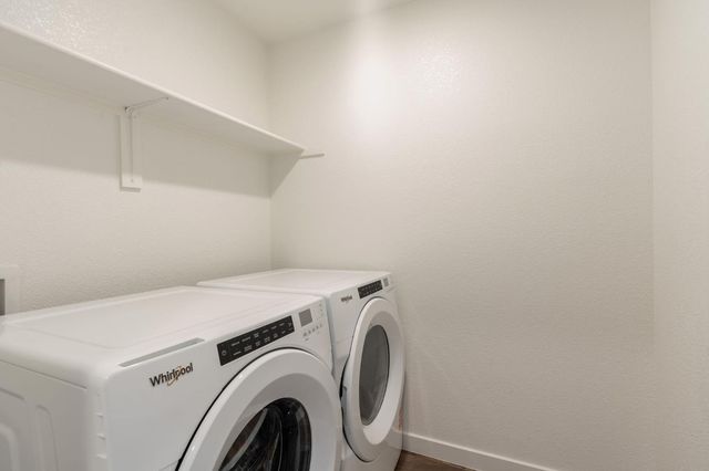 2071 Brown St, Lincoln, CA 95648