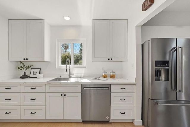 647 Toyon Avenue, Sunnyvale, CA 94086