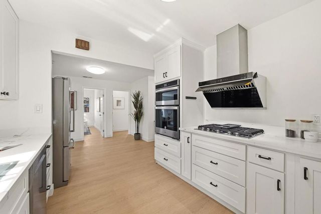 647 Toyon Avenue, Sunnyvale, CA 94086