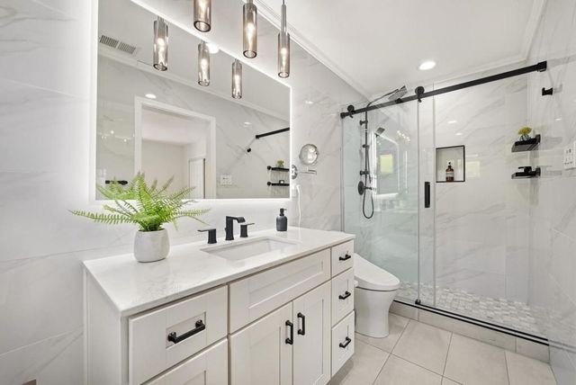 647 Toyon Avenue, Sunnyvale, CA 94086