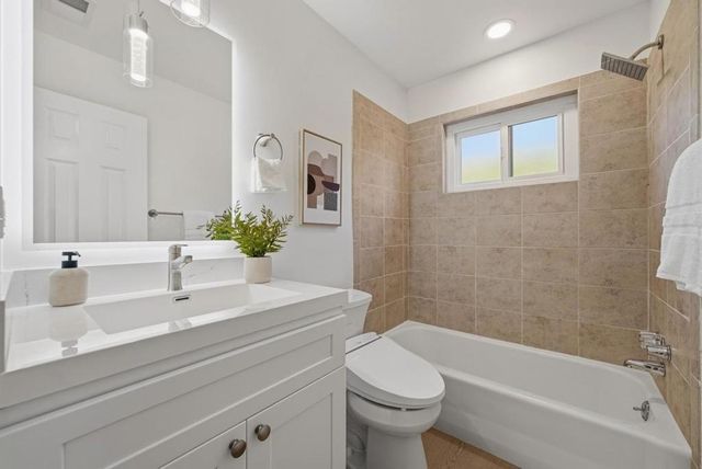 647 Toyon Avenue, Sunnyvale, CA 94086