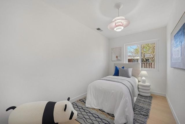 647 Toyon Avenue, Sunnyvale, CA 94086