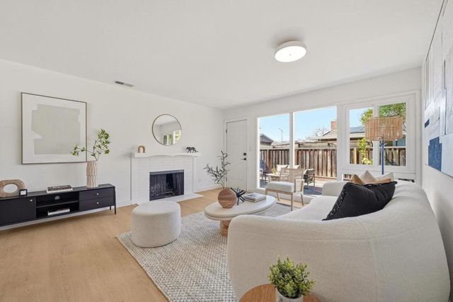 647 Toyon Avenue, Sunnyvale, CA 94086