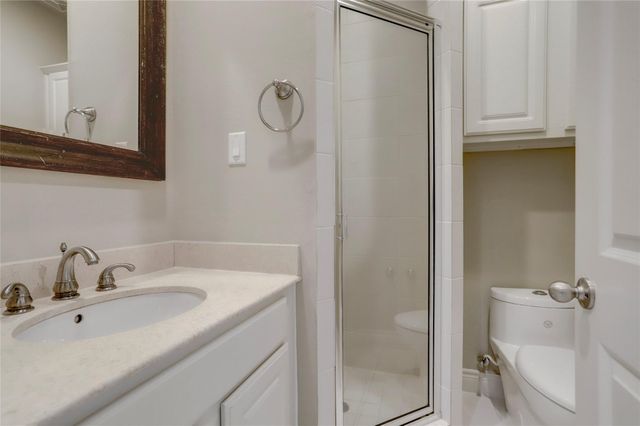 9133 Creekstone Lake Drive, Houston, TX 77054