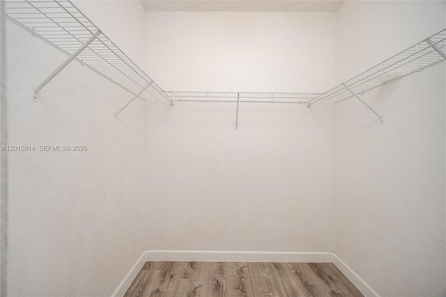 2890 NE 4th St, Homestead, FL 33033