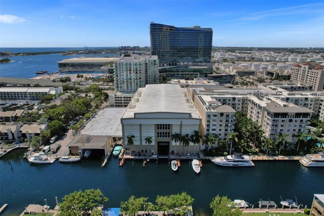 1801 SE 17th St, Fort Lauderdale, FL 33316