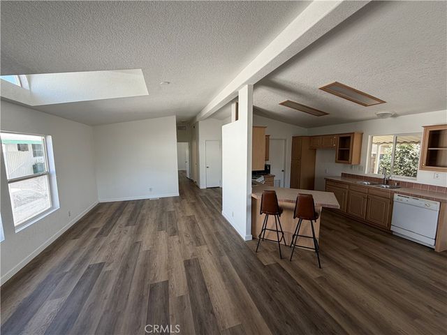 10900 Sepulveda 23, San Fernando, CA 91345