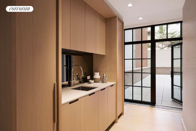 67 VESTRY Street THN, New York City, NY 10013