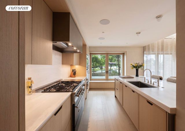 67 VESTRY Street THN, New York City, NY 10013