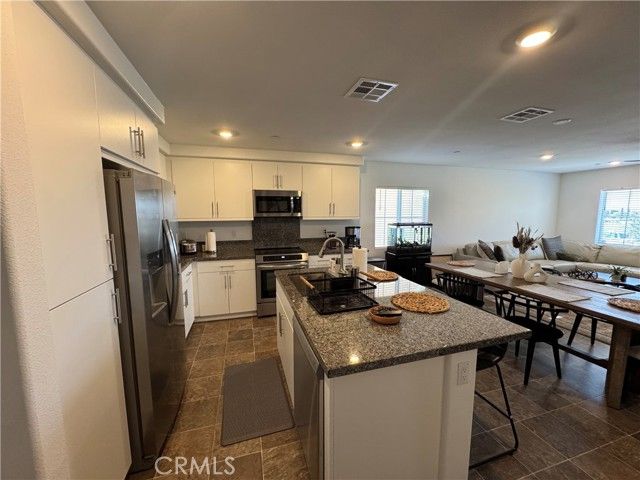 19167 Sequoia Grove St, Riverside, CA 92507