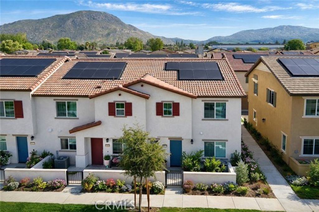 19167 Sequoia Grove St, Riverside, CA 92507