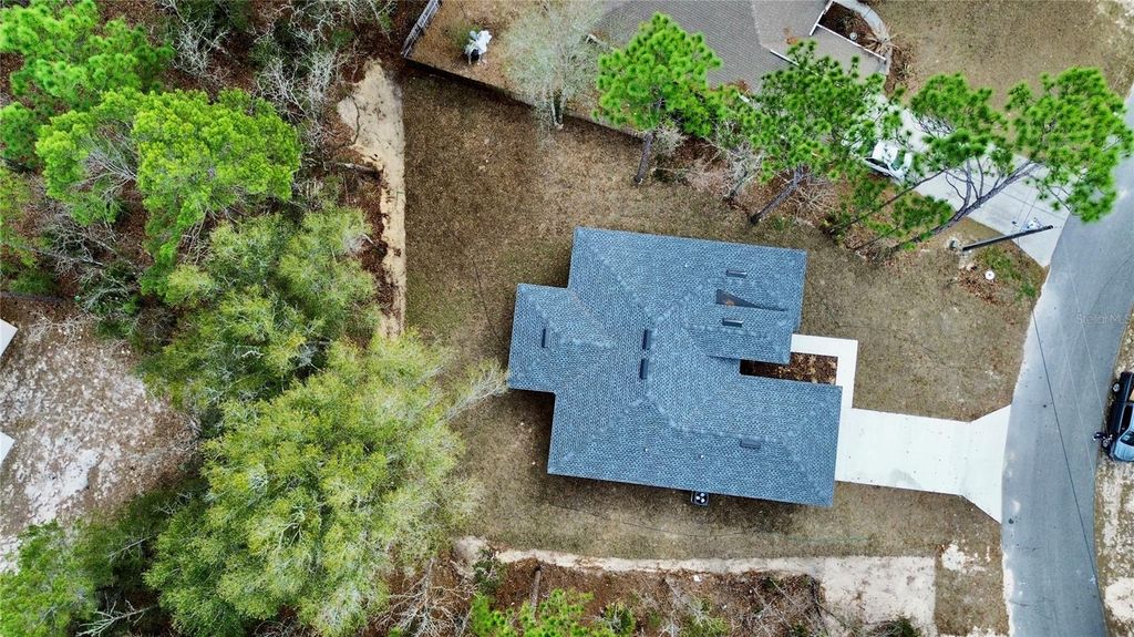 Image 6 of property listing at 6805 SW 131ST PLACE, Ocala, FL 34473