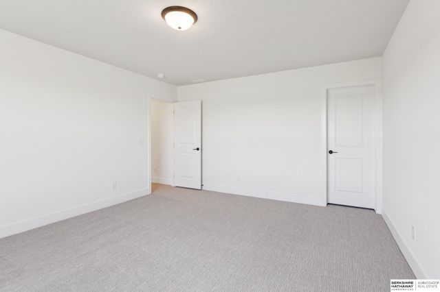 6119 S 215th Circle, Elkhorn, NE 68022