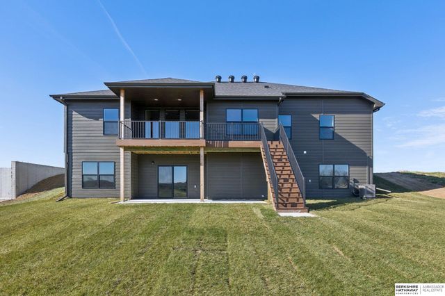 6119 S 215th Circle, Elkhorn, NE 68022
