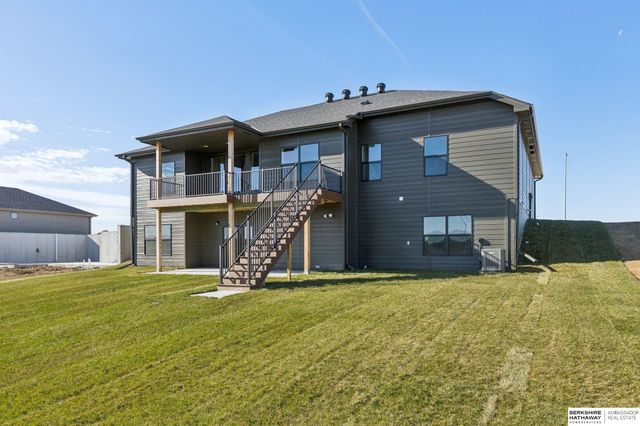 6119 S 215th Circle, Elkhorn, NE 68022