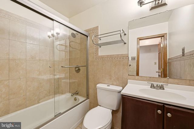 5122 NAVAHOE ST, College Park, MD 20740