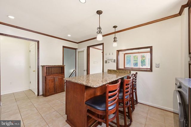 5122 NAVAHOE ST, College Park, MD 20740