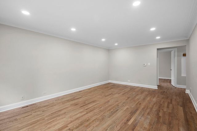 10624 Lawler Avenue, Oak Lawn, IL 60453