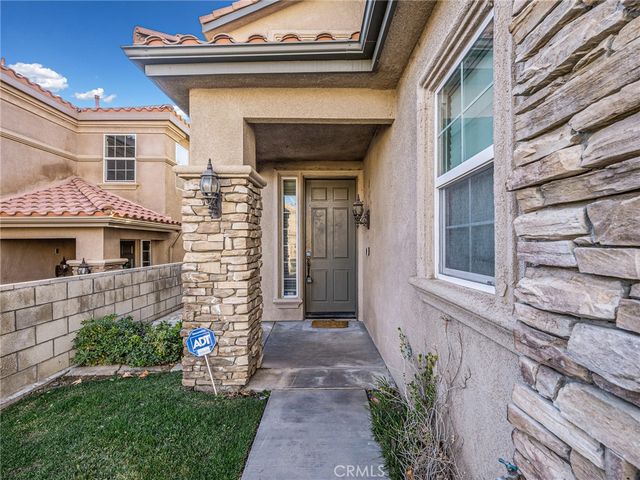 16194 Maricopa, Apple Valley, CA 92307