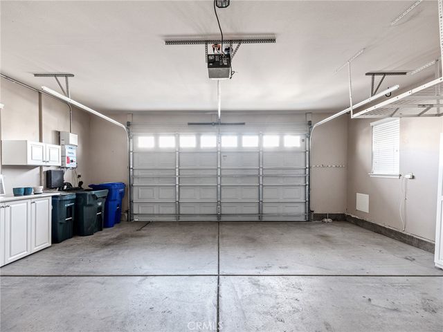 16194 Maricopa, Apple Valley, CA 92307