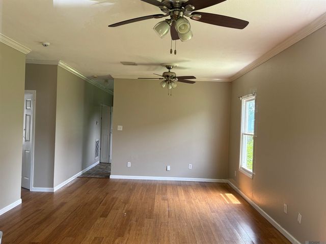 1719 Touro St, New Orleans, LA 70116