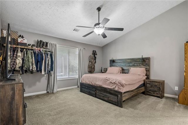 6253 Glen Port Circle, Flowery Branch, GA 30542
