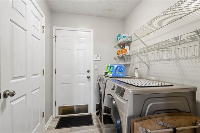 6253 Glen Port Circle, Flowery Branch, GA 30542