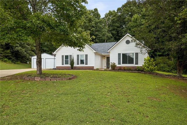 6253 Glen Port Circle, Flowery Branch, GA 30542