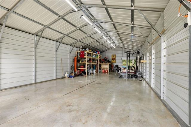 6253 Glen Port Circle, Flowery Branch, GA 30542