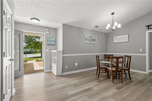 6253 Glen Port Circle, Flowery Branch, GA 30542