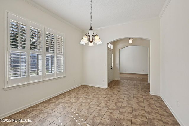 8268 AUTUMNWIND Drive, Jacksonville, FL 32218