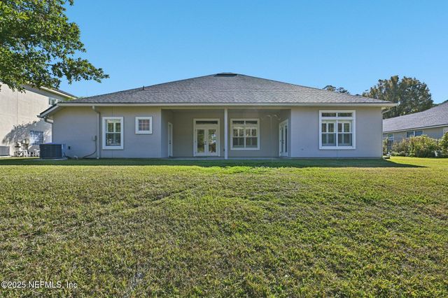 8268 AUTUMNWIND Drive, Jacksonville, FL 32218