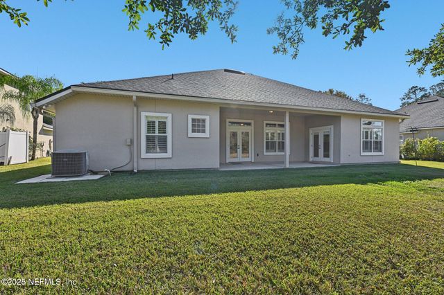 8268 AUTUMNWIND Drive, Jacksonville, FL 32218