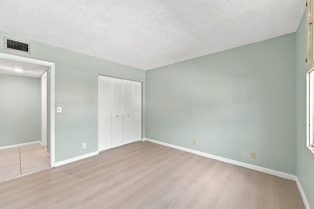 950 NW 80TH Avenue 204, Margate, FL 33063