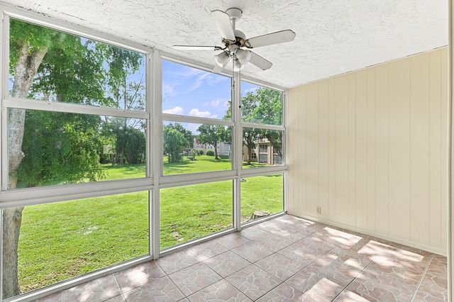 950 NW 80TH Avenue 204, Margate, FL 33063