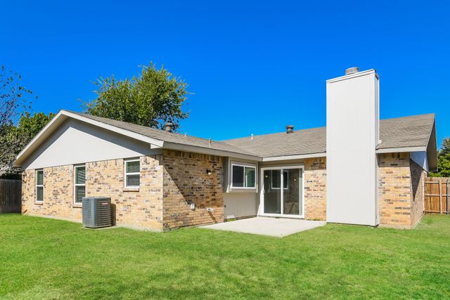 2917 Joymeadow Drive, Fort Worth, TX 76123