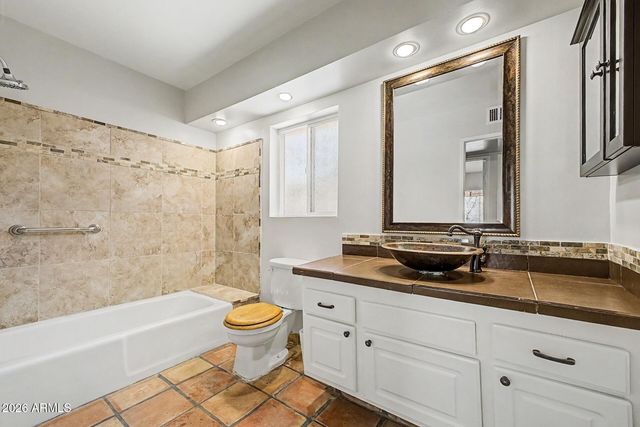 5619 S CROWS NEST Road, Tempe, AZ 85283
