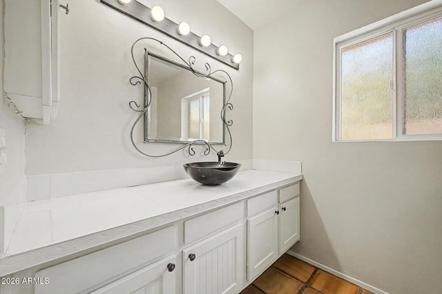 5619 S CROWS NEST Road, Tempe, AZ 85283