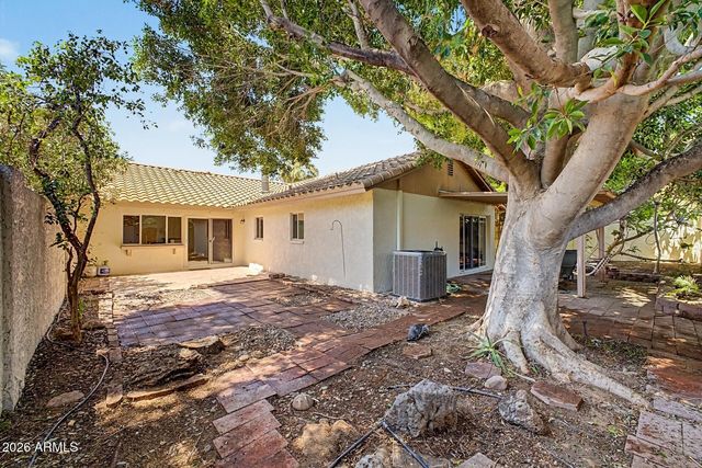 5619 S CROWS NEST Road, Tempe, AZ 85283