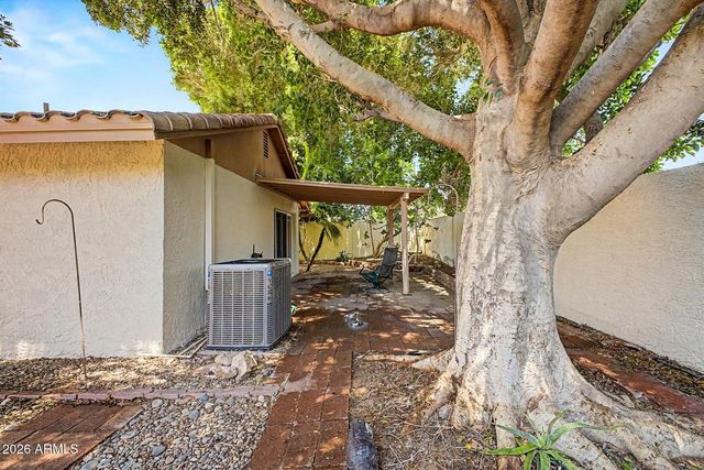 5619 S CROWS NEST Road, Tempe, AZ 85283