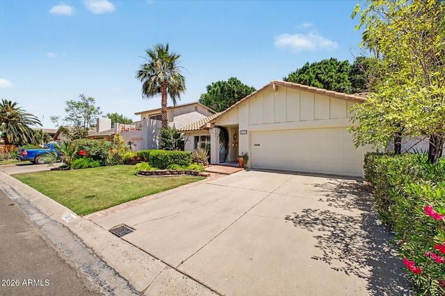 5619 S CROWS NEST Road, Tempe, AZ 85283