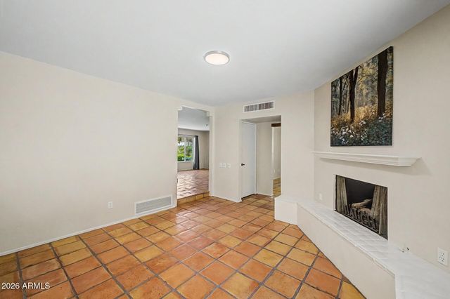 5619 S CROWS NEST Road, Tempe, AZ 85283