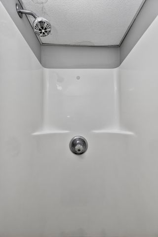 112 Queensway Drive, Versailles, KY 40383