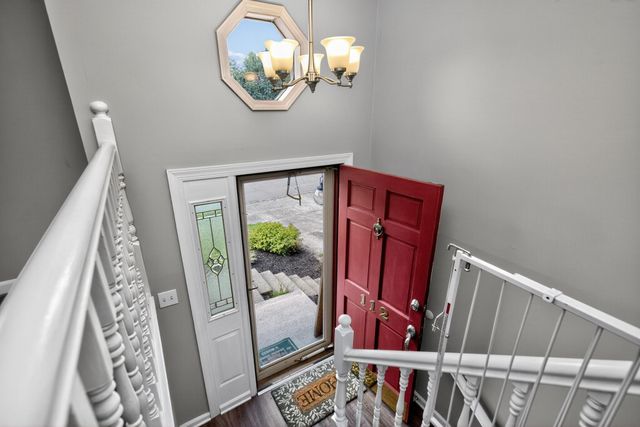 112 Queensway Drive, Versailles, KY 40383