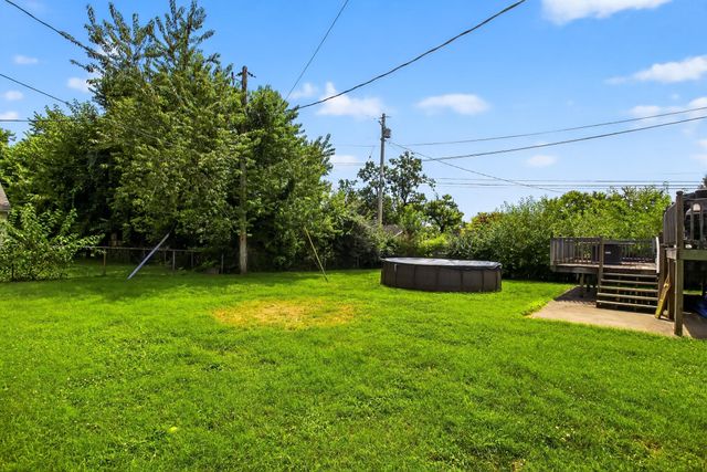 112 Queensway Drive, Versailles, KY 40383