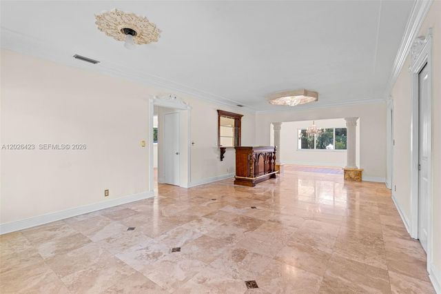 730 NE 116th St, Biscayne Park, FL 33161